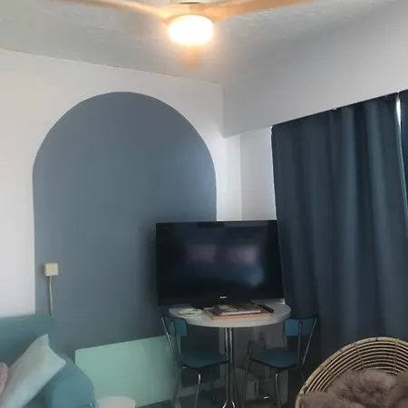 Bee Apartman
